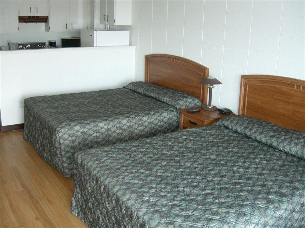 נאנאימו The Waterfront Suites And Marina מראה חיצוני תמונה
