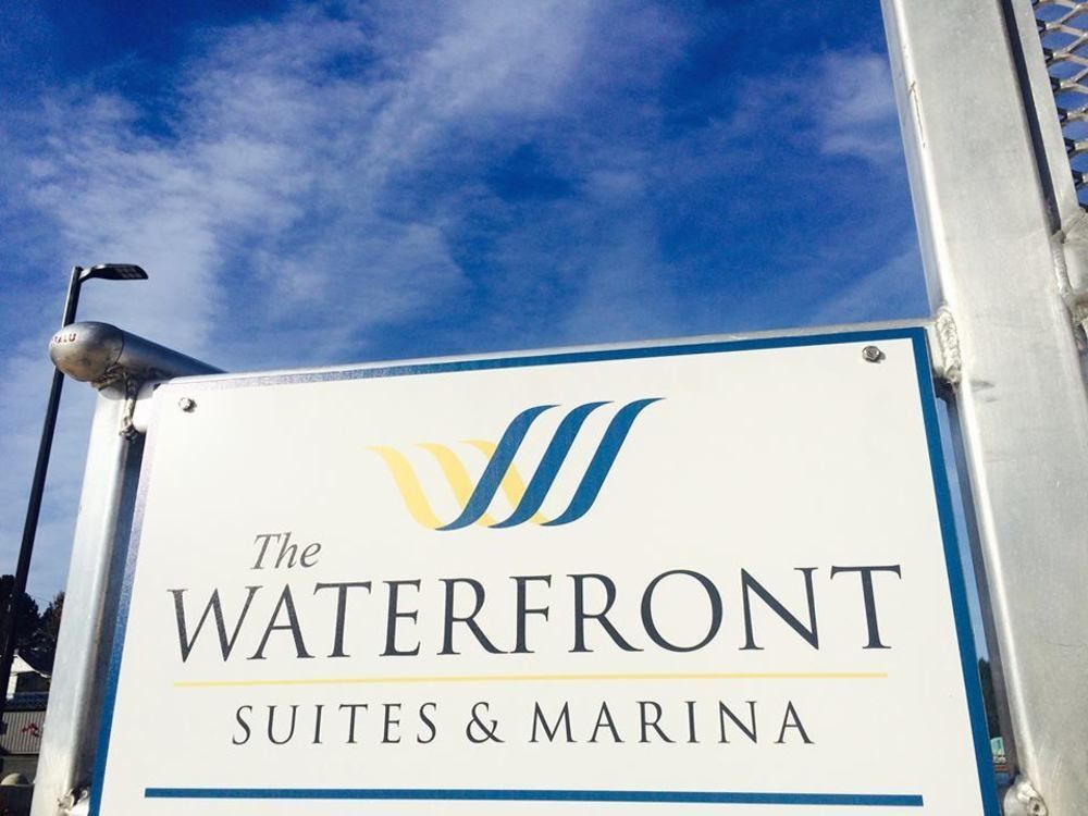 נאנאימו The Waterfront Suites And Marina מראה חיצוני תמונה
