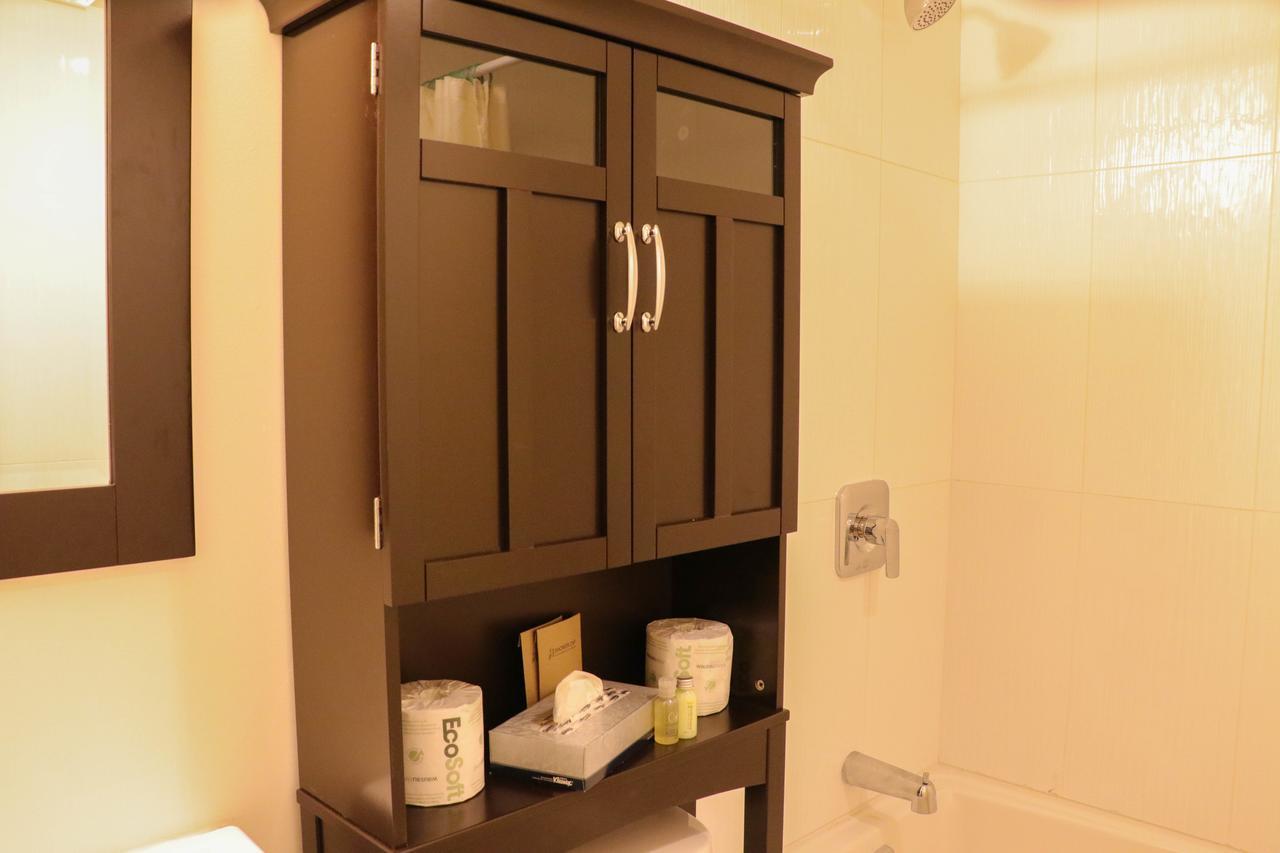 נאנאימו The Waterfront Suites And Marina מראה חיצוני תמונה
