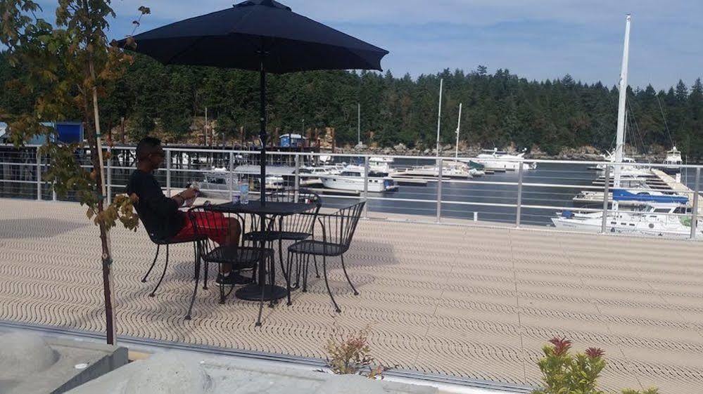 נאנאימו The Waterfront Suites And Marina מראה חיצוני תמונה